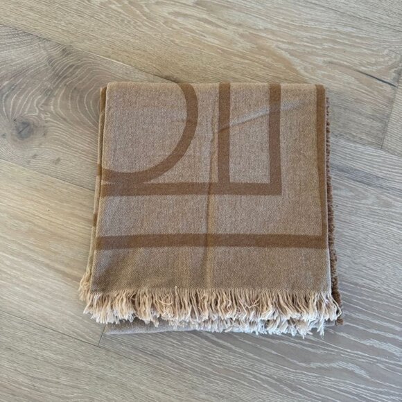 NWT Toteme Monogram Cashmere-Blend Scarf